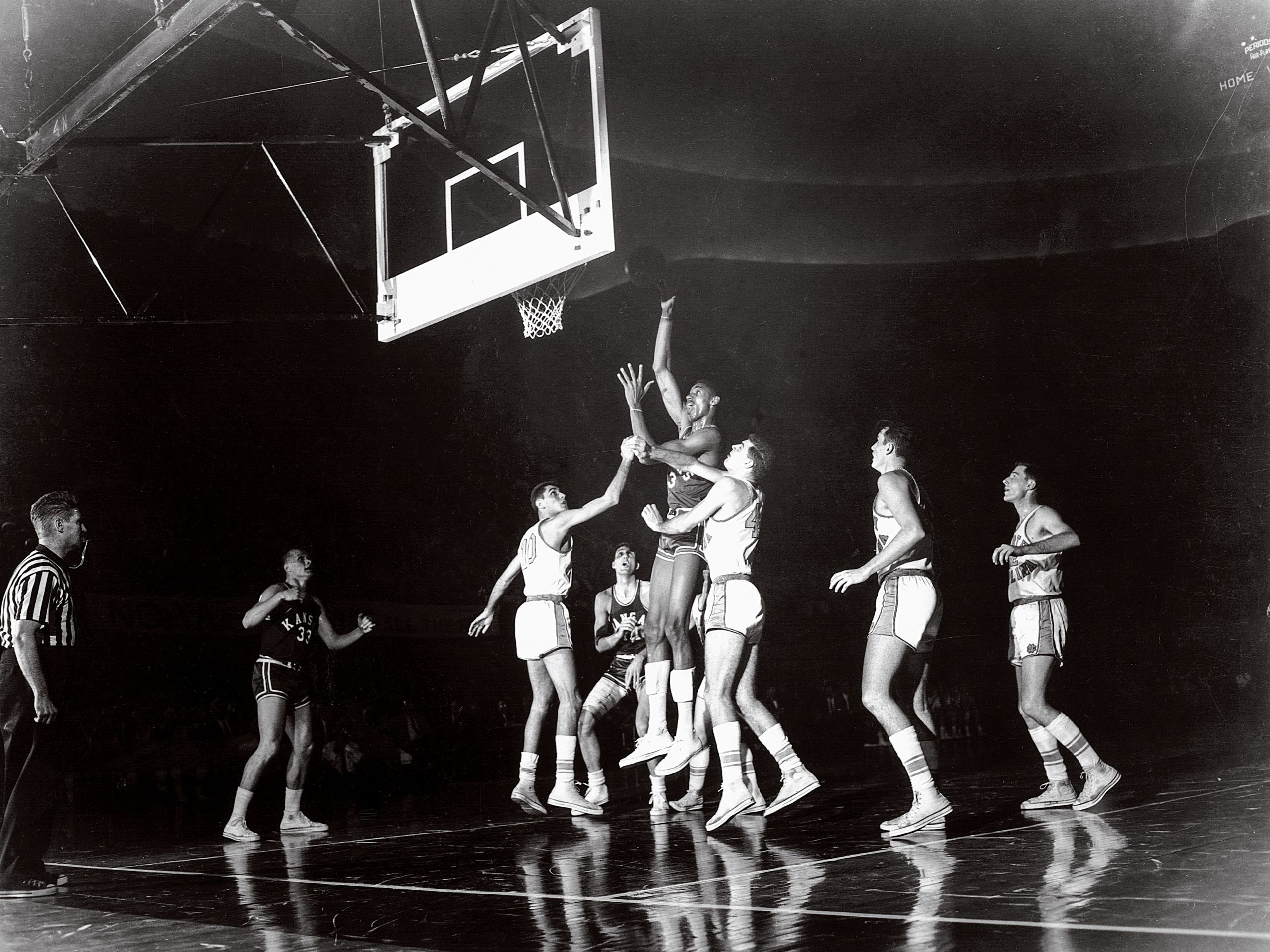 1957 Basketball Kansas game GettyImages-629686430